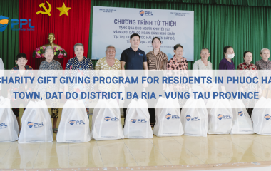 Charity Program Warms Hearts Of PPL in Phuoc Hai Town